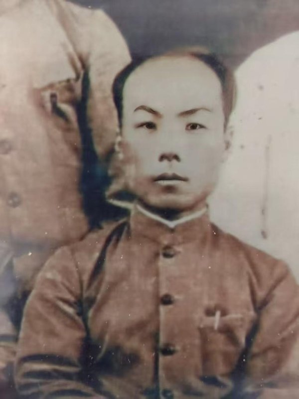 迪时策略 铭记历史 缅怀先烈丨窦来庚：“武林将军”展雄风