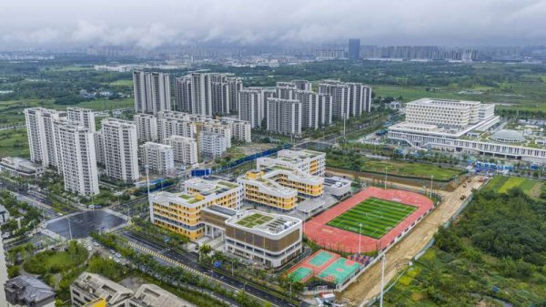 华霖资本 青春力量保障合肥新站区重点民生攻坚投用